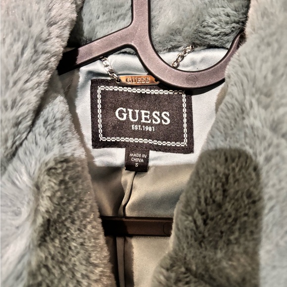 Guess Faux Fur jacket - Picture 4 of 4